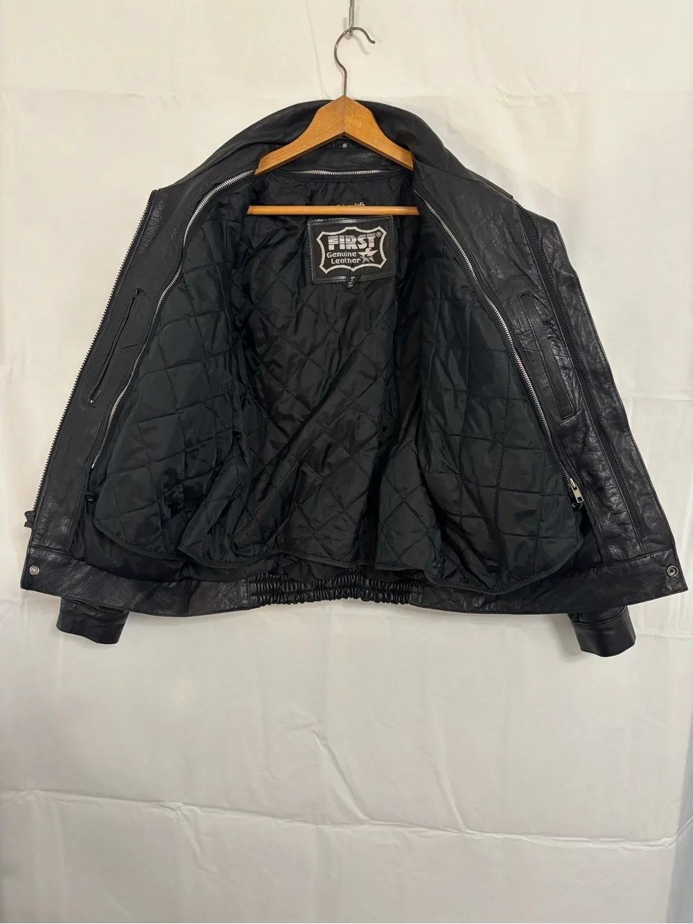 VINTAGE FIRST GENUINE LEATHER Jacket Size Small